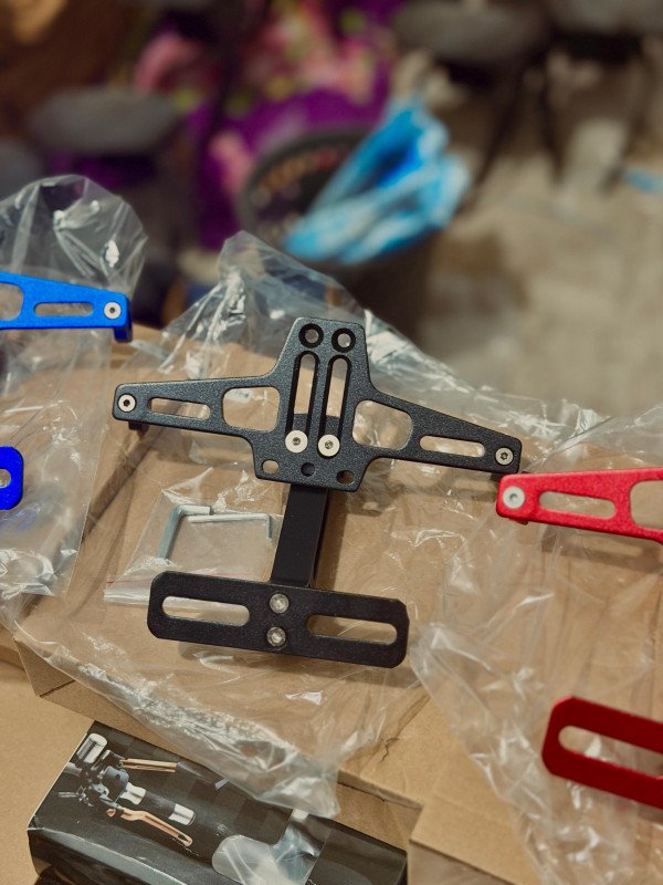 Adjustable Number Plate Holder